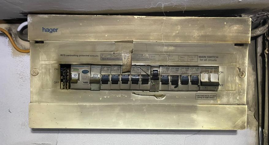 Old fuse board 